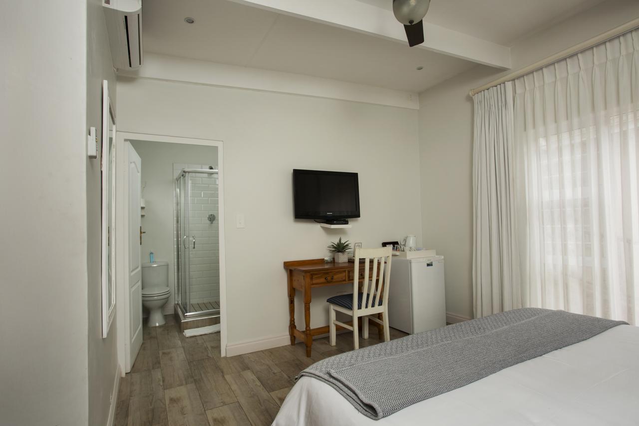 Ocean Hideaway Bed And Breakfast Amanzimtoti Exterior foto
