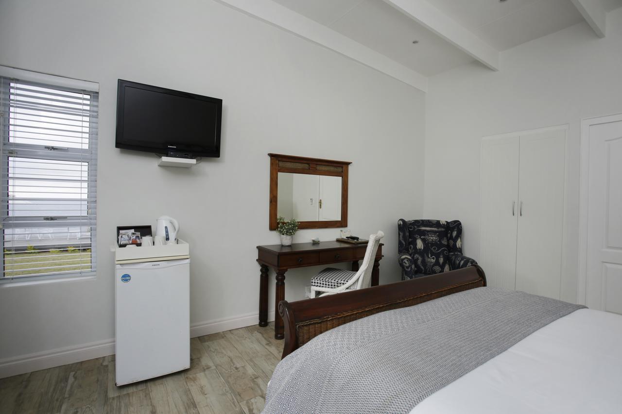 Ocean Hideaway Bed And Breakfast Amanzimtoti Exterior foto